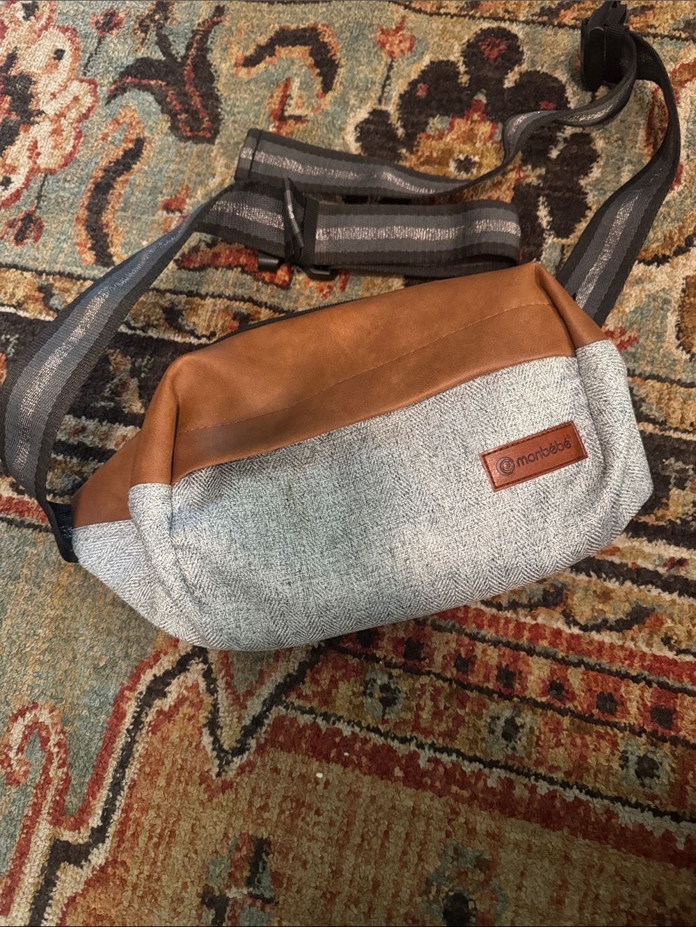 Monbébé Diaper Waist Pack Crossbody Fanny Pack w/ Changing Pad Gray & Brown